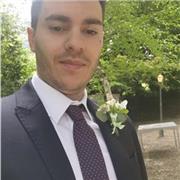 Consulente del lavoro, laureato in giurisprudenza, offre lezioni di diritto